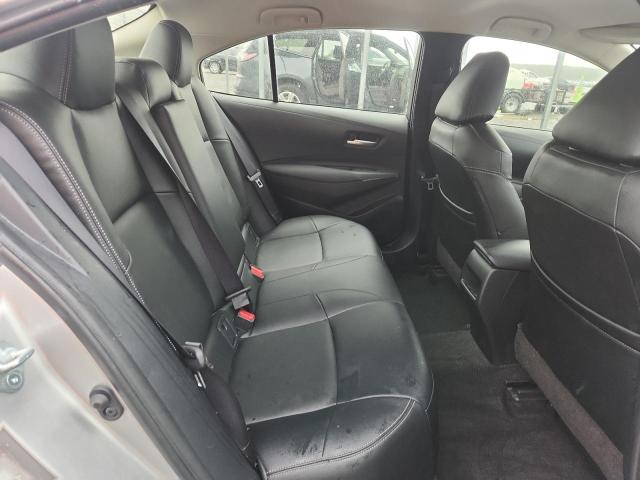 JTDEPRAEXLJ075125 - 2020 TOYOTA COROLLA LE SILVER photo 10