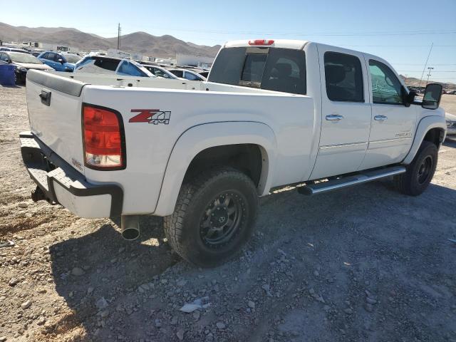 1GT125C86BF223608 - 2011 GMC SIERRA K2500 DENALI WHITE photo 4