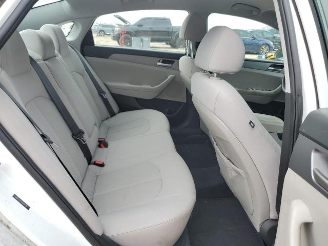 5NPE24AF4JH684789 - 2018 HYUNDAI SONATA SE Blanc photo 10