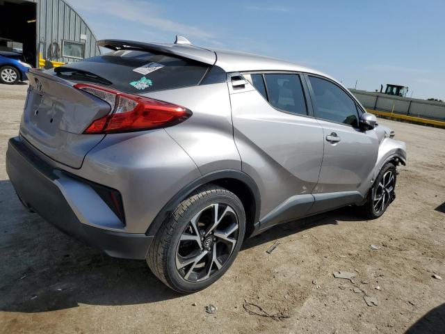 NMTKHMBX3JR056837 - 2018 TOYOTA C-HR XLE SILVER photo 3