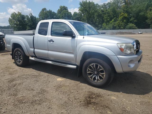 5TETU62N79Z664337 - 2009 TOYOTA TACOMA PRERUNNER ACCESS CAB SILVER photo 4