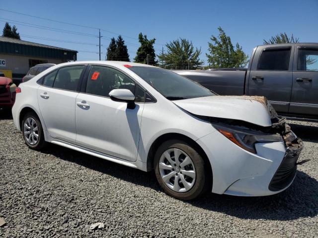 JTDB4MEE9R3016458 - 2024 TOYOTA COROLLA LE WHITE photo 4