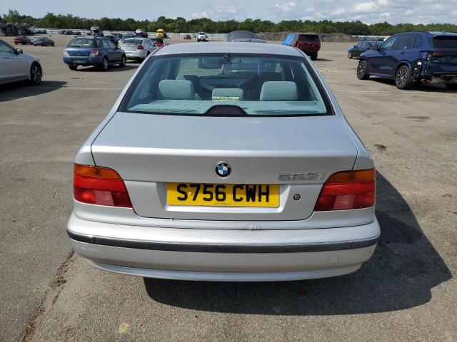 WBADM42070GH70164 - 1998 BMW 528I Сріблястий фото 6