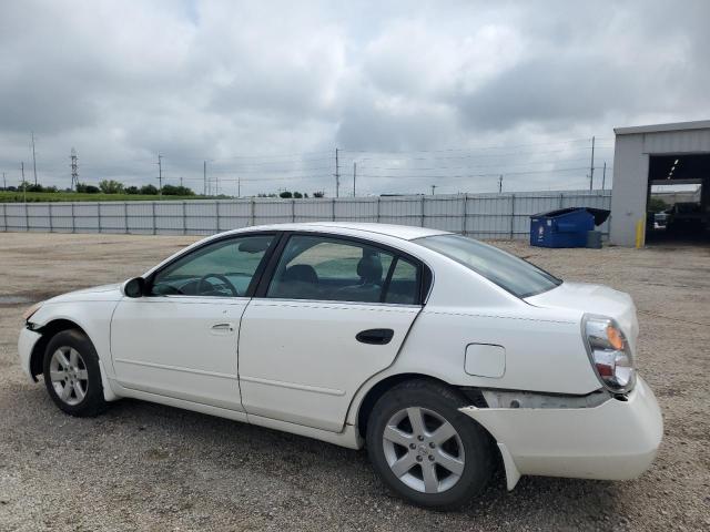 1N4AL11D63C131557 - 2003 NISSAN ALTIMA BASE WHITE photo 2