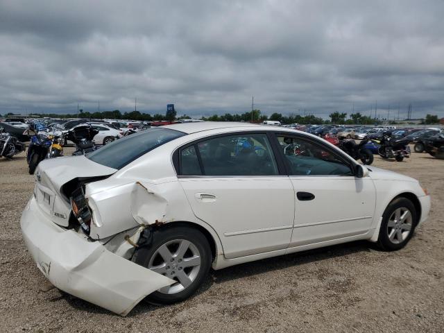 1N4AL11D63C131557 - 2003 NISSAN ALTIMA BASE WHITE photo 3