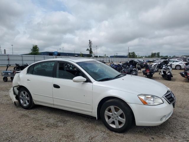 1N4AL11D63C131557 - 2003 NISSAN ALTIMA BASE WHITE photo 4