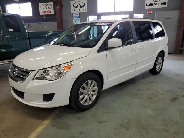 2C4RVABG5ER134881 - 2014 VOLKSWAGEN ROUTAN SE WHITE photo 1