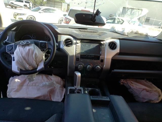 5TFRY5F17MX293972 - 2021 TOYOTA TUNDRA DOUBLE CAB SR/SR5 BLACK photo 8