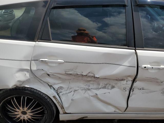 2T1KR32E67C680138 - 2007 TOYOTA COROLLA MA XR WHITE photo 10