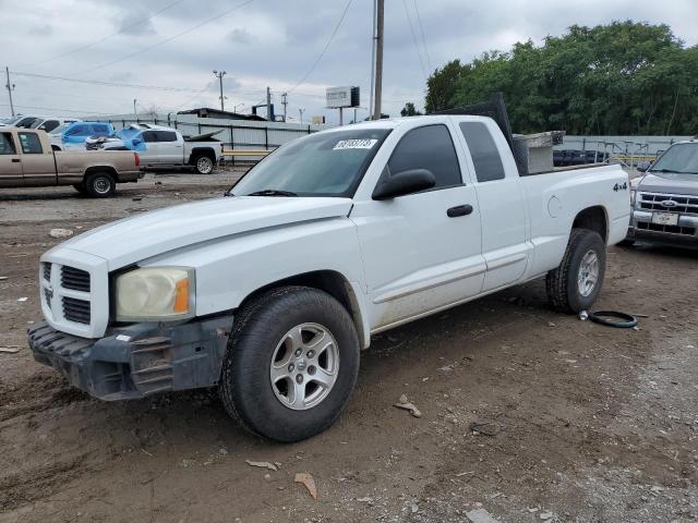 1D7HW42K26S703836 - 2006 DODGE DAKOTA SLT WHITE photo 1