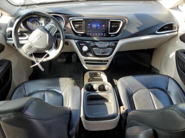 2C4RC1BG2HR527215 - 2017 CHRYSLER PACIFICA TOURING L BLACK photo 8