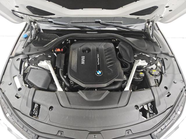 WBA7E2C56KB216698 - 2019 BMW 740 I WHITE photo 11