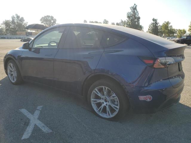 7SAYGDEE2PF889327 - 2023 TESLA MODEL Y Blau Foto 2