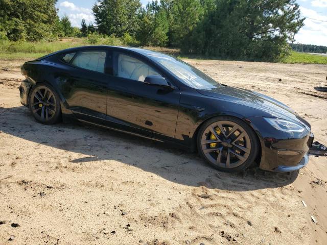 5YJSA1E52MF437733 - 2021 TESLA MODEL S შავი ფოტო 4