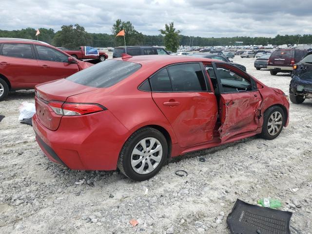 5YFEPMAE0MP158045 - 2021 TOYOTA COROLLA LE Rouge photo 3