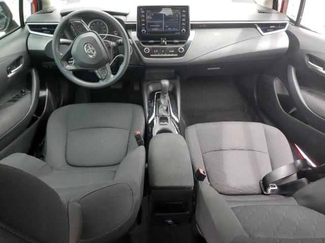 5YFEPMAE0MP158045 - 2021 TOYOTA COROLLA LE Rouge photo 8