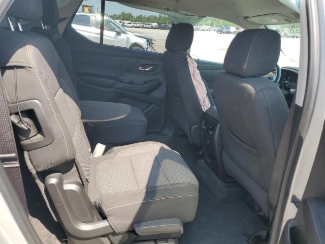 1GNERGKW9JJ251222 - 2018 CHEVROLET TRAVERSE LT Silber Foto 11
