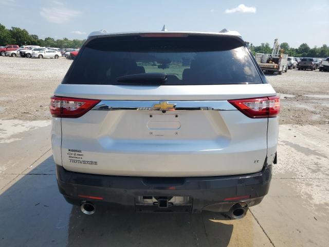 1GNERGKW9JJ251222 - 2018 CHEVROLET TRAVERSE LT Silber Foto 6