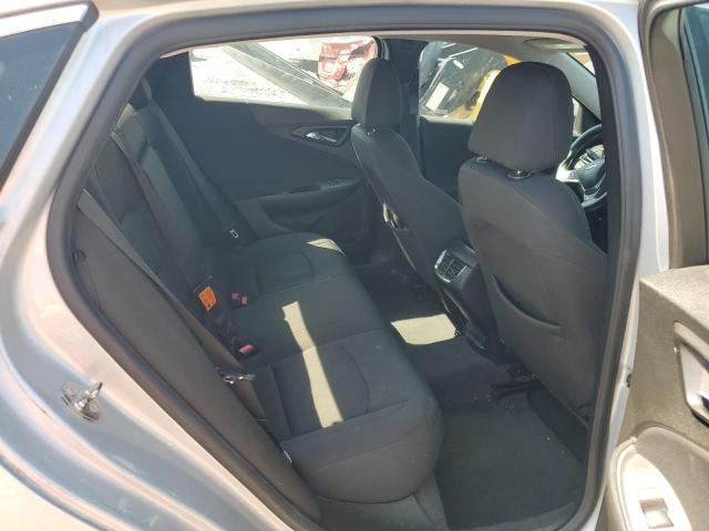 1G1ZD5ST5JF268792 - 2018 CHEVROLET MALIBU LT Srebrny zdjęcie 10