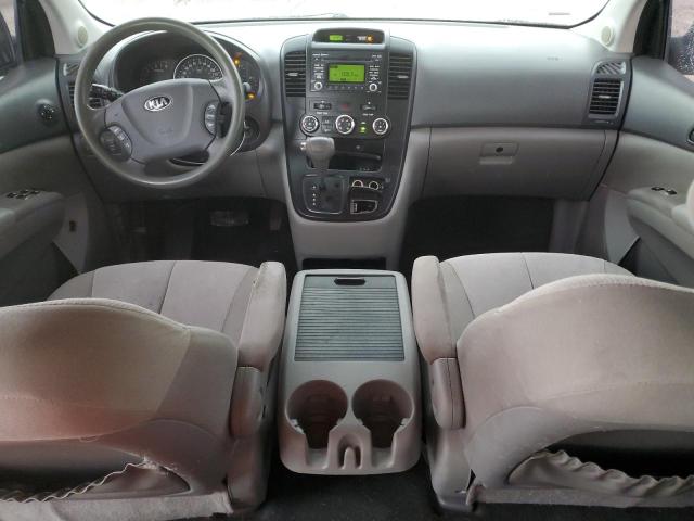 KNDMG4C70E6547366 - 2014 KIA SEDONA LX SILVER photo 8