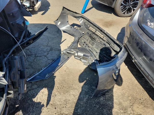 3KPC24A37KE079572 - 2019 HYUNDAI ACCENT SE رمادي صورة 12