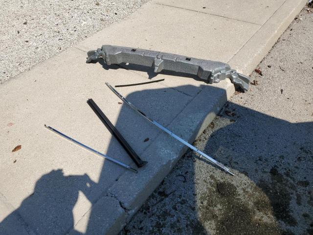 2T3P1RFV9KW054480 - 2019 TOYOTA RAV4 XLE 红色 照片 13