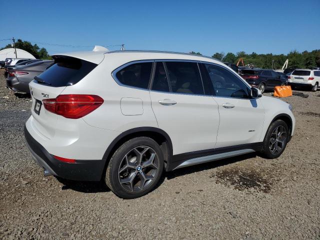 WBXHT3C35H5F80416 - 2017 BMW X1 XDRIVE28I WHITE photo 3