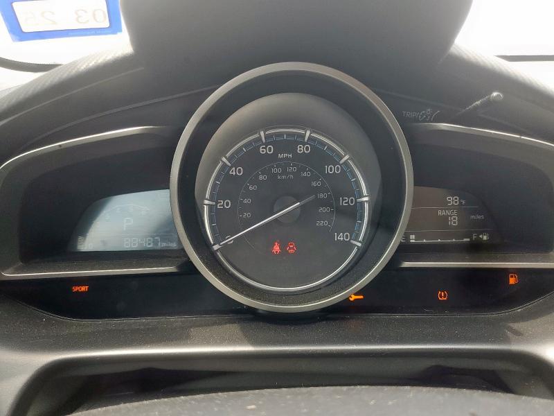 3MYDLBYV0KY509861 - 2019 TOYOTA YARIS L 银色 照片 9