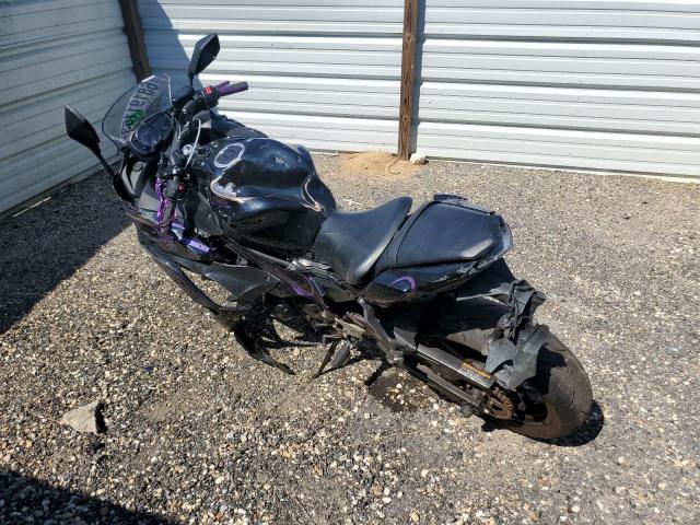 JKAEXEJ1XKDA03874 - 2019 KAWASAKI EX650 J ორფეროვანი ფოტო 3