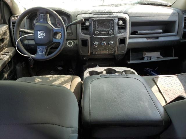 3C6UR5CL8HG720624 - 2017 RAM 2500 ST SILVER photo 8