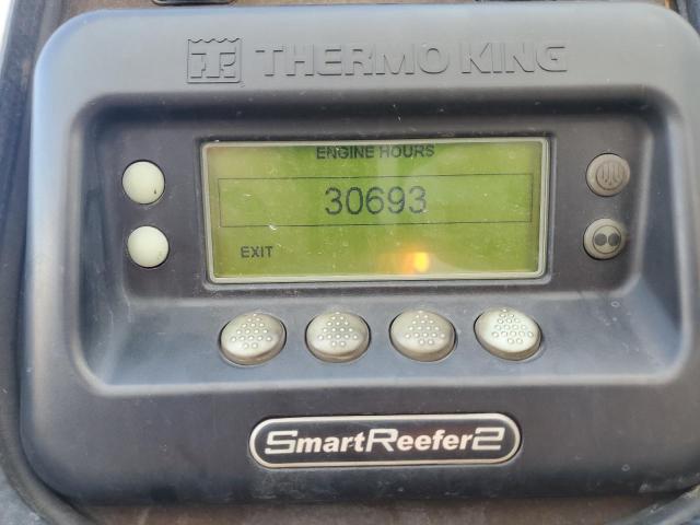 1UYVS2483FU133205 - 2015 UTILITY VS2RA WHITE photo 8