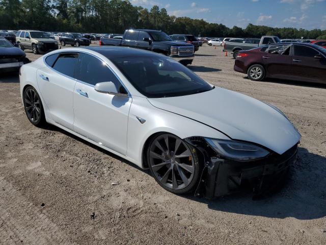 5YJSA1E21MF424820 - 2021 TESLA MODEL S أبيض صورة 4