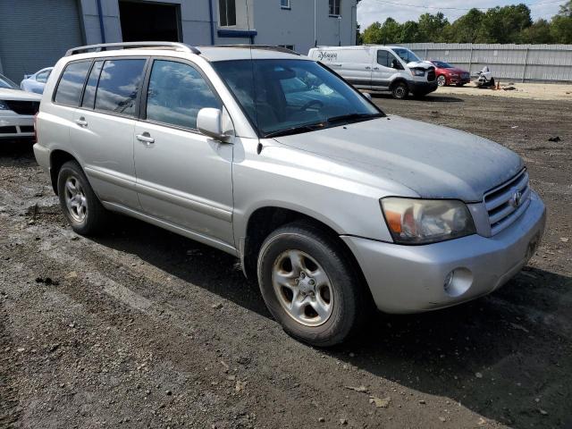 JTEGD21A340081406 - 2004 TOYOTA HIGHLANDER SILVER photo 4