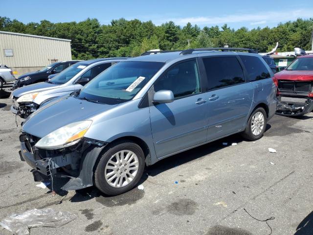 2010 TOYOTA SIENNA XLE, 