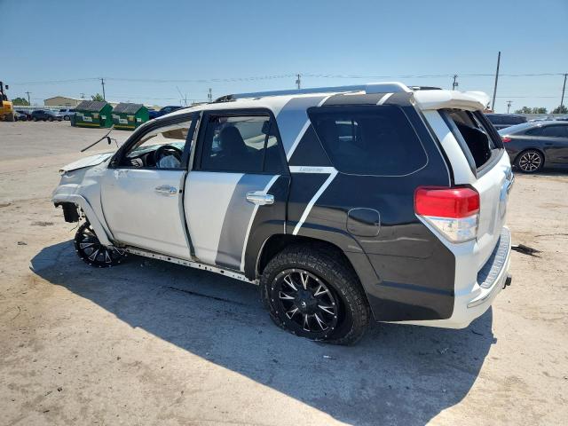 JTEZU5JR8D5056715 - 2013 TOYOTA 4RUNNER SR5 ორფეროვანი ფოტო 2