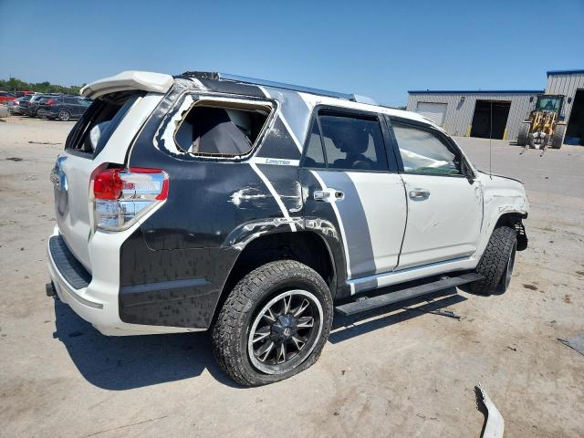JTEZU5JR8D5056715 - 2013 TOYOTA 4RUNNER SR5 ორფეროვანი ფოტო 3