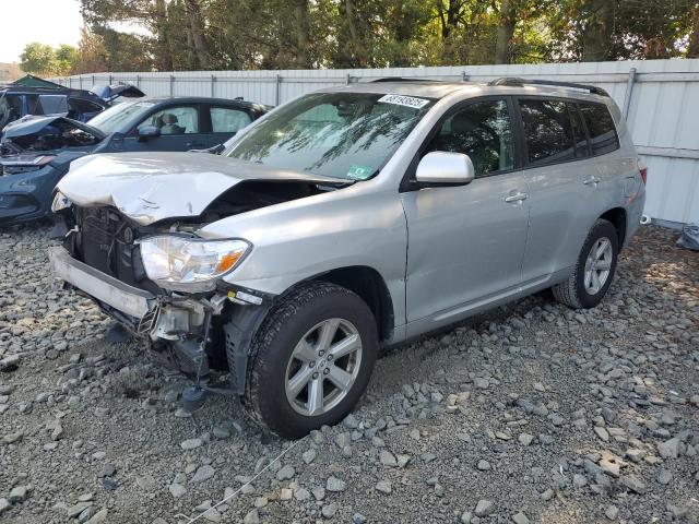 2010 TOYOTA HIGHLANDER SE, 