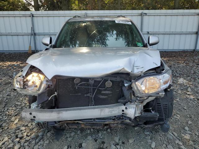 5TDJK3EH1AS037961 - 2010 TOYOTA HIGHLANDER SE SILVER photo 5