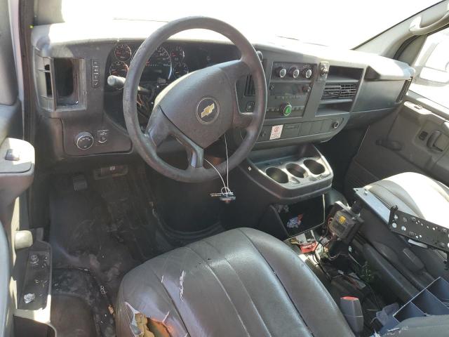 1GCSGAFX1E1158699 - 2014 CHEVROLET EXPRESS G1 WHITE photo 8