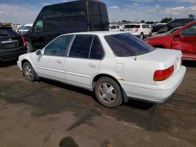 1HGCB7699PA092320 - 1993 HONDA ACCORD 10TH ANNIVERSARY WHITE photo 2