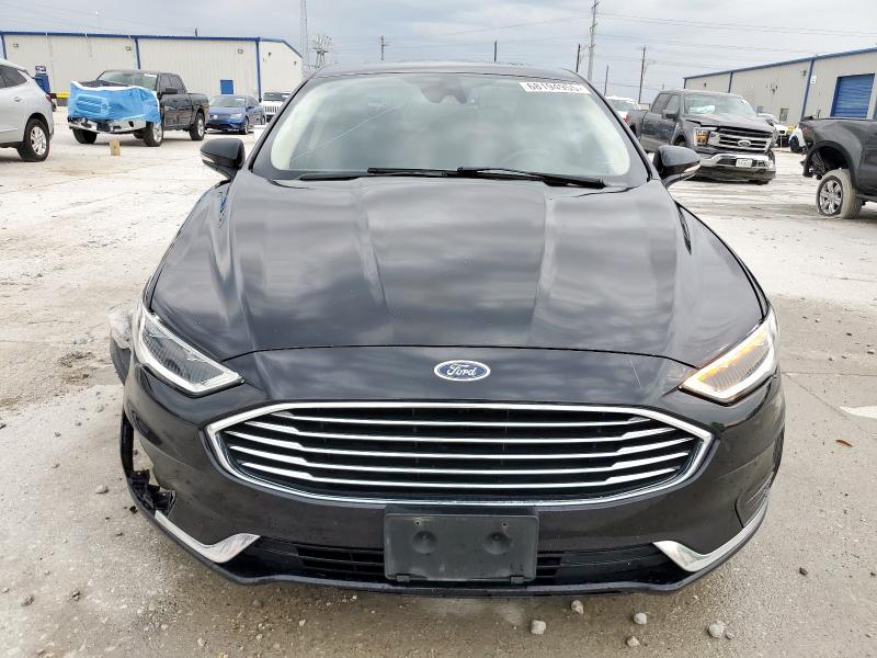 3FA6P0MU7KR124410 - 2019 FORD FUSION SEL შავი ფოტო 5