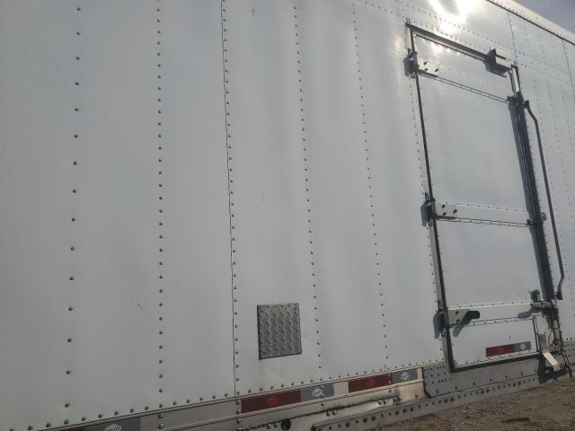 1UYVS2480FU171104 - 2015 UTILITY VS2RA WHITE photo 5