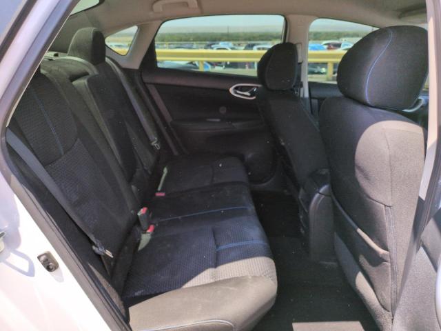 3N1AB7AP6JY284506 - 2018 NISSAN SENTRA S WHITE photo 10