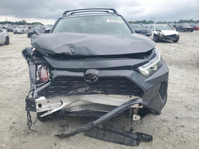 2T3W1RFV1RC302552 - 2024 TOYOTA RAV4 XLE CHARCOAL photo 5