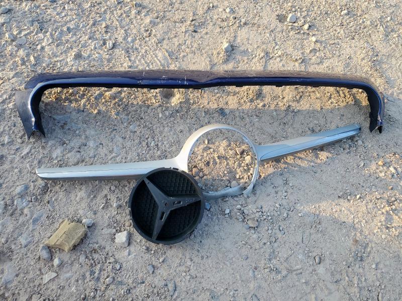 WDDWJ4KB0HF395311 - 2017 MERCEDES-BENZ C 300 4MATIC BLUE photo 13