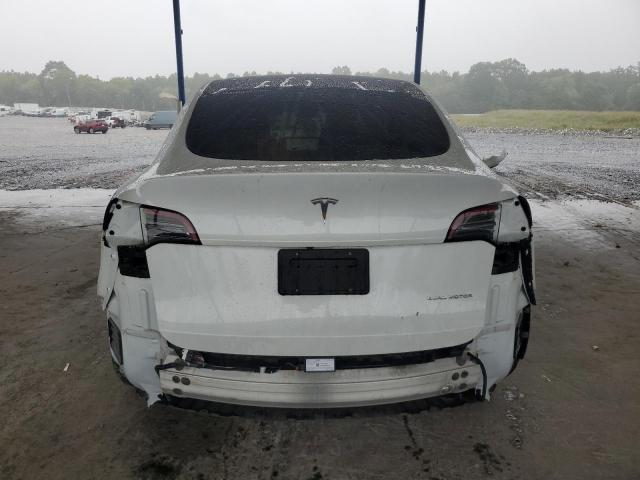 7SAYGDEE7NF332717 - 2022 TESLA MODEL Y WHITE photo 6