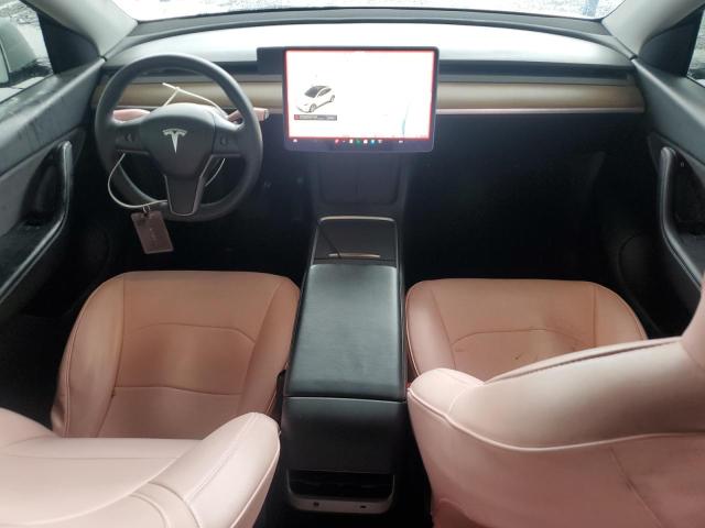 7SAYGDEE7NF332717 - 2022 TESLA MODEL Y WHITE photo 8