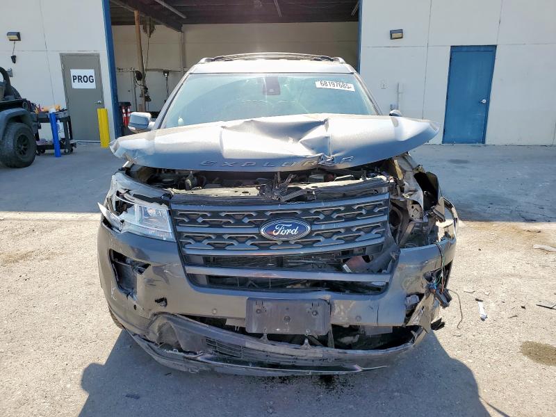 1FM5K8D87KGA68638 - 2019 FORD EXPLORER XLT ნაცრისფერი ფოტო 5