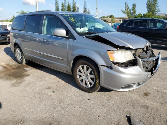 2C4RC1BG3DR780540 - 2013 CHRYSLER TOWN & COU TOURING SILVER photo 4