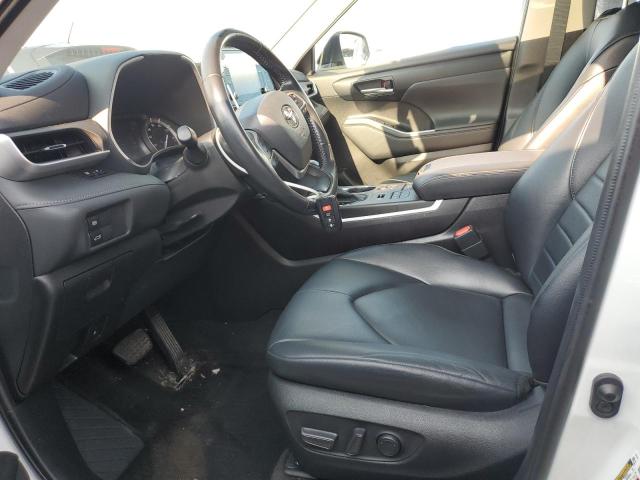 5TDGZRBH7NS172848 - 2022 TOYOTA HIGHLANDER XLE Blanc photo 7